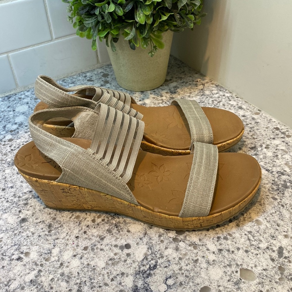 Skechers Cali Beverlee Smitten Kitten Wedge Sandals size 10
